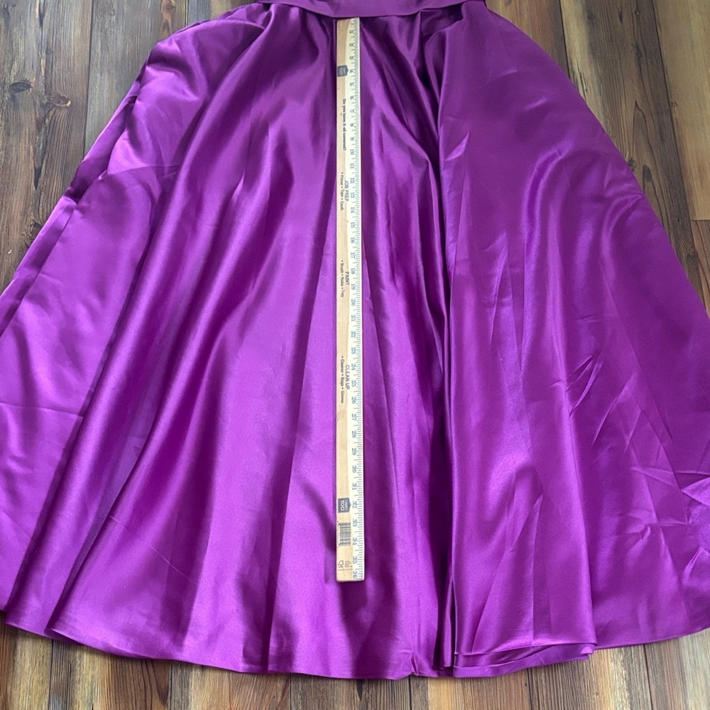 Elegant Purple One-Shoulder Formal/Bridesmaid Dresses Size 8 left NWT - Picture 7 of 9